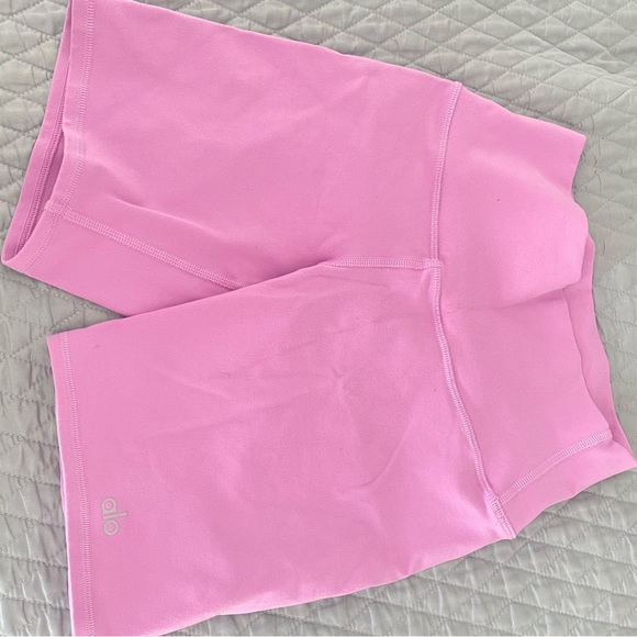 Alo 7” high waist biker short - Picture 1 of 2